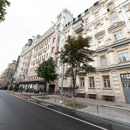 Luxury Beatiful Apartment On Pyshkinska Street Kyiv Exterior foto