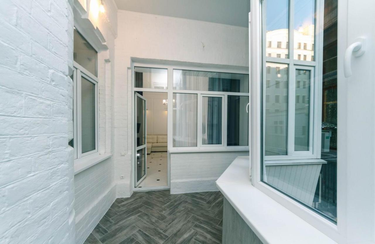 Luxury Beatiful Apartment On Pyshkinska Street Kyiv Exterior foto
